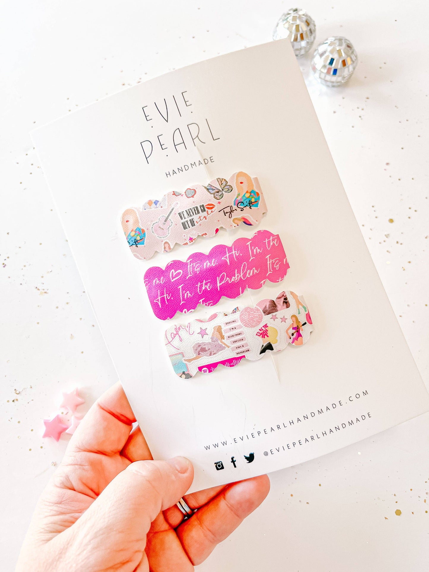 Hi, I’m The Problem It’s Me Snap Clip Set