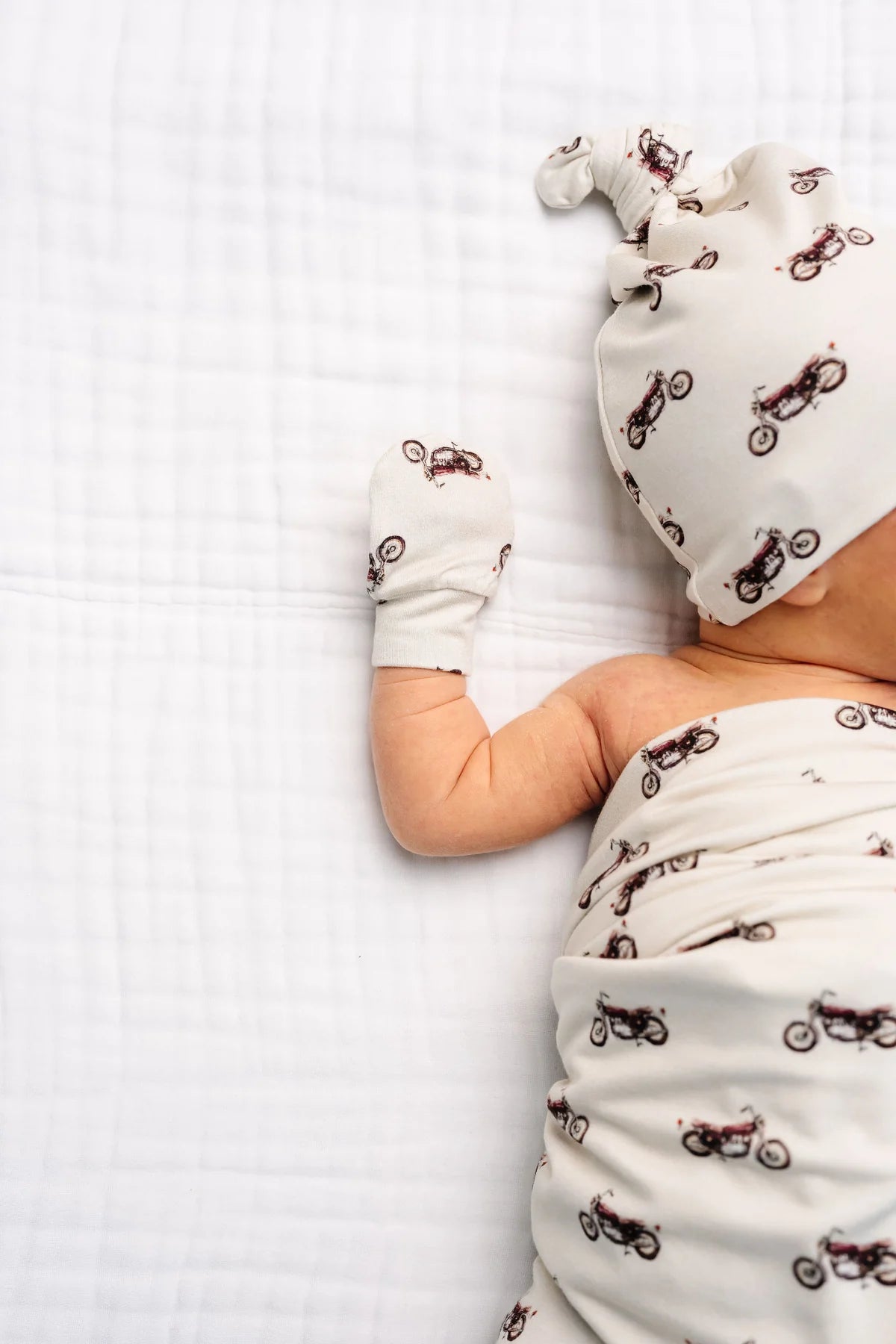 No Scratch Mittens (Cruz)