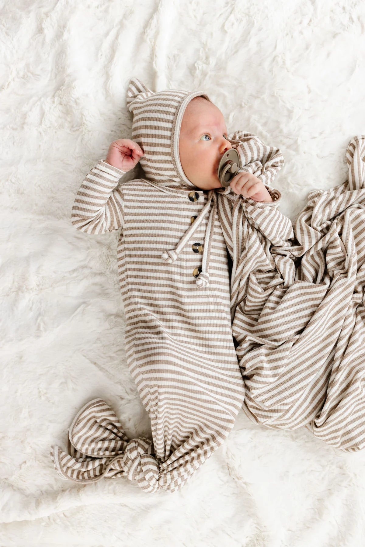 Indy Ribbed Knotted Gown