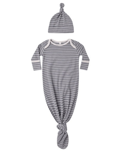 KNOTTED BABY GOWN + HAT SET SLATE MICROSTRIPE
