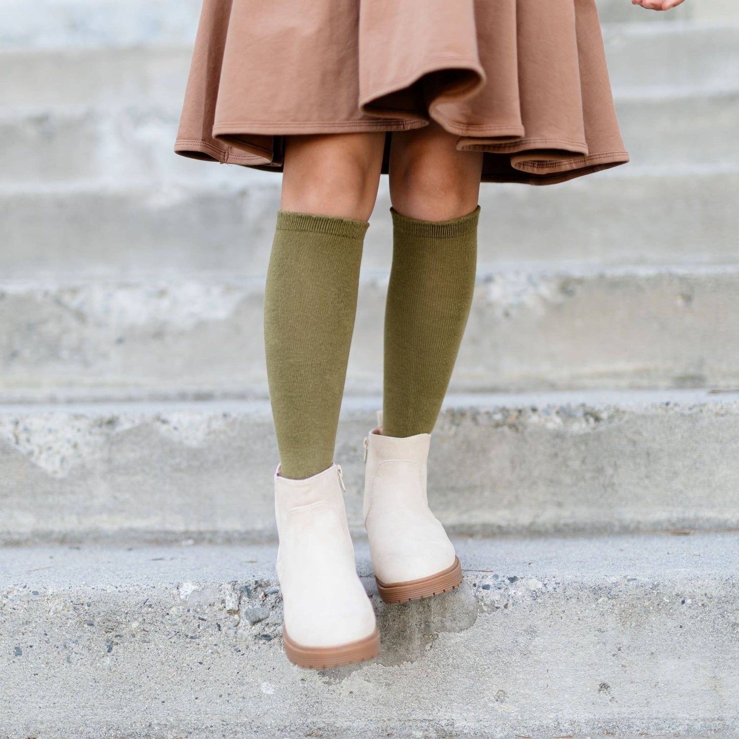 Scalloped Knee High Socks