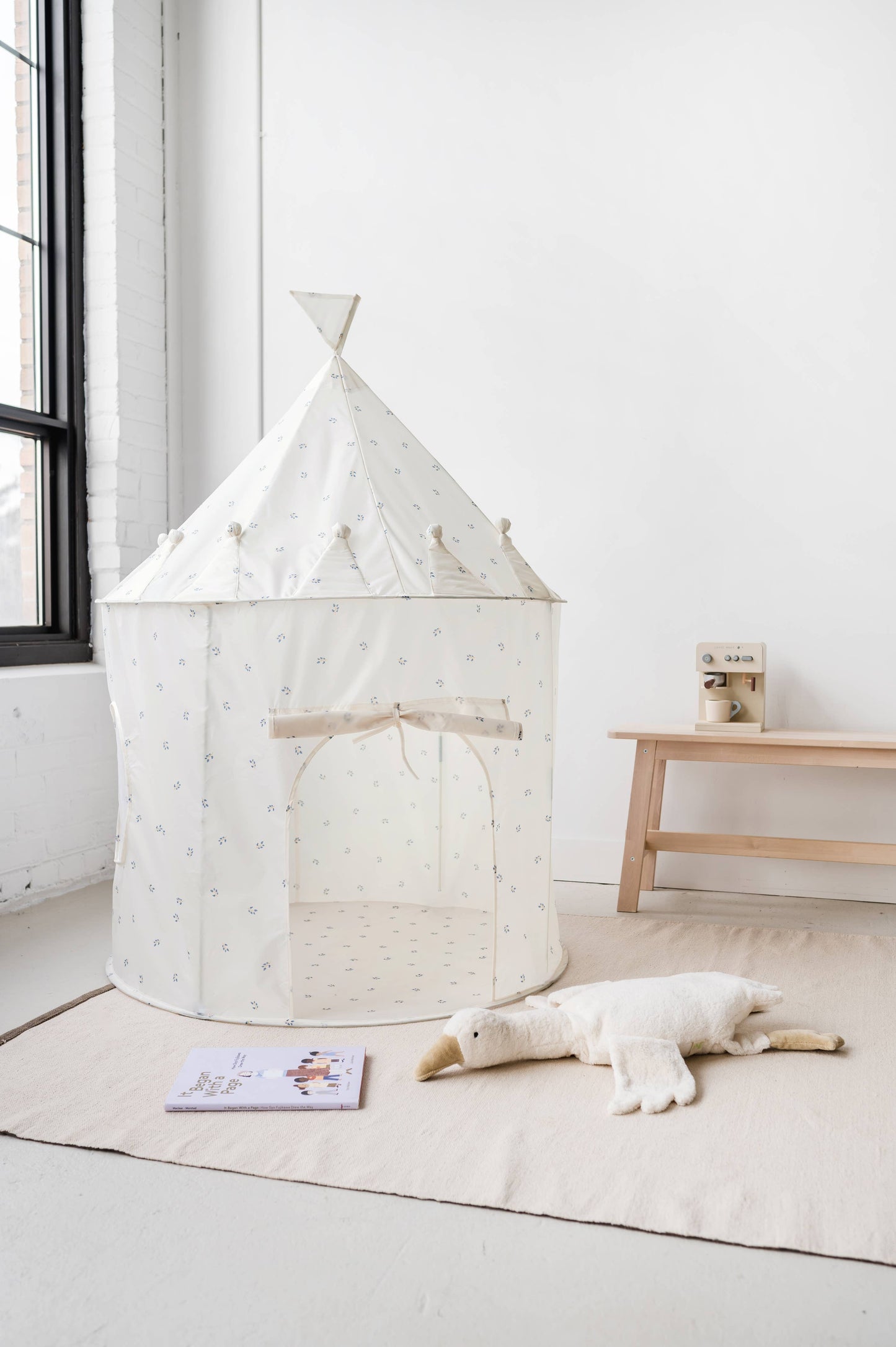 Kids Pop Up Play Tent