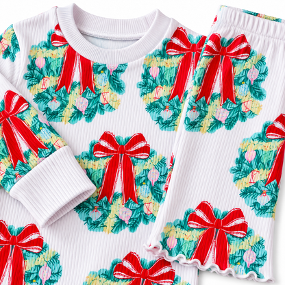 Sweatshirt & Leggings Set (Wreaths)