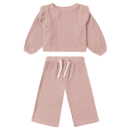 Ruffle Cozy Set
