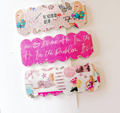 Hi, I’m The Problem It’s Me Snap Clip Set