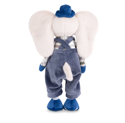 Tusk Elephant