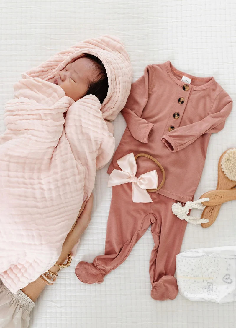 Infant Hooded Towel (Blush)