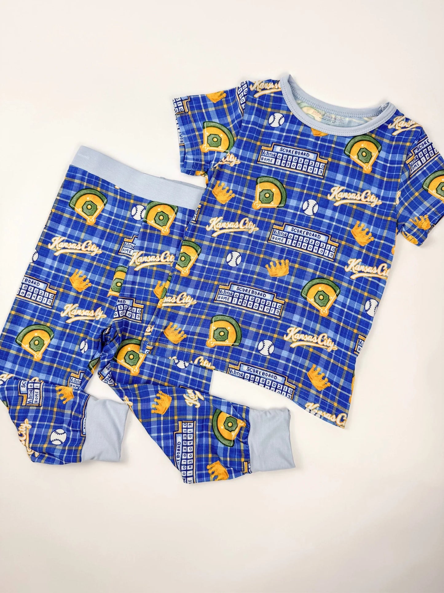 ALWAYS BE ROYAL UNISEX SET